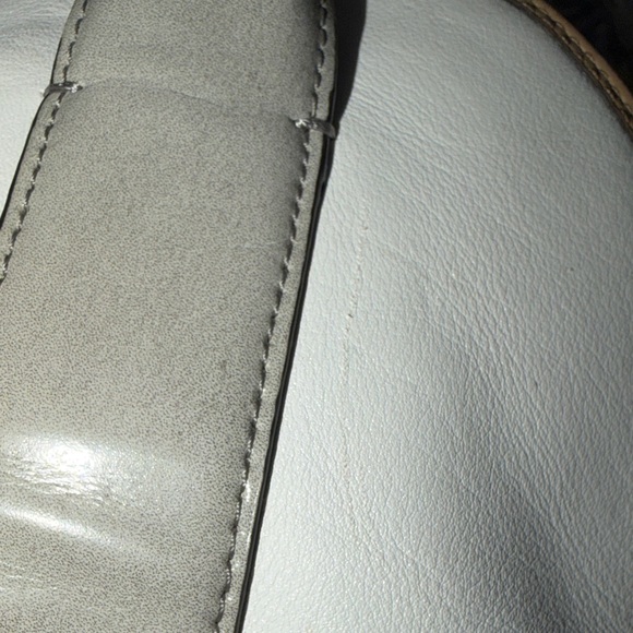 Coach White and Gray Satchel with Tan Accents - Picture 13 of 16
